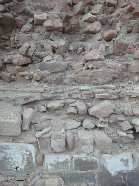 دیواره پل ونیار